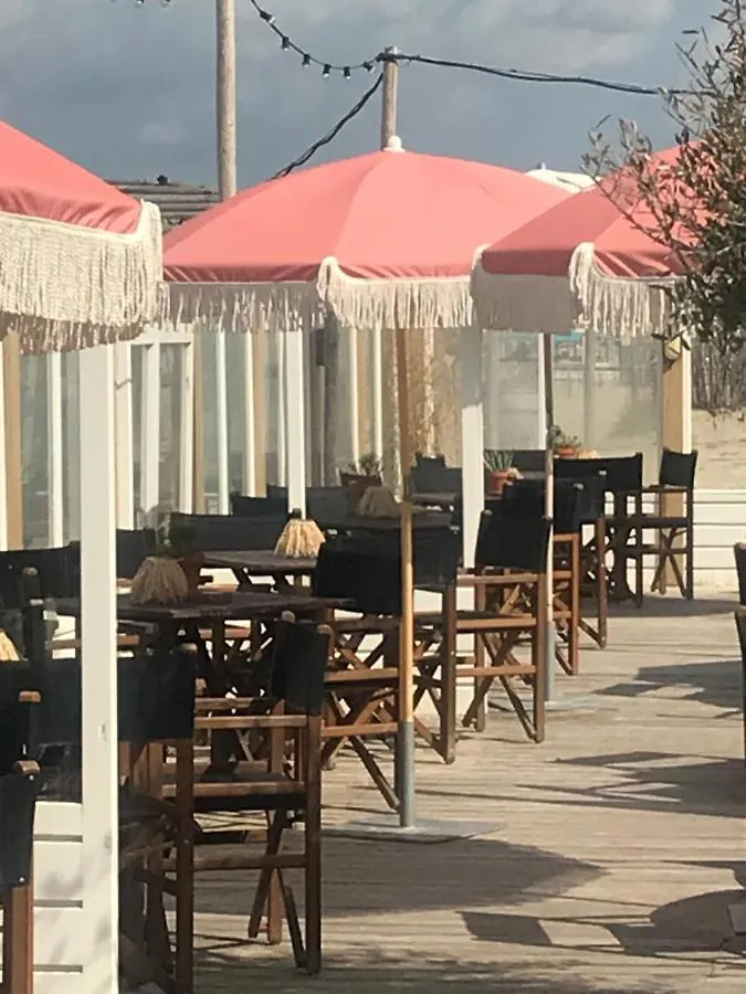 Chalet For 2 At The Beach زاندفورت هولندا